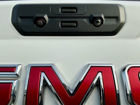 Used 2022 GMC Sierra 1500 Denali image 15