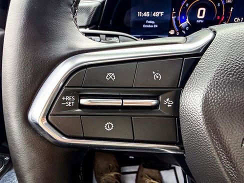 Used 2025 Chevrolet Suburban High Country image 66