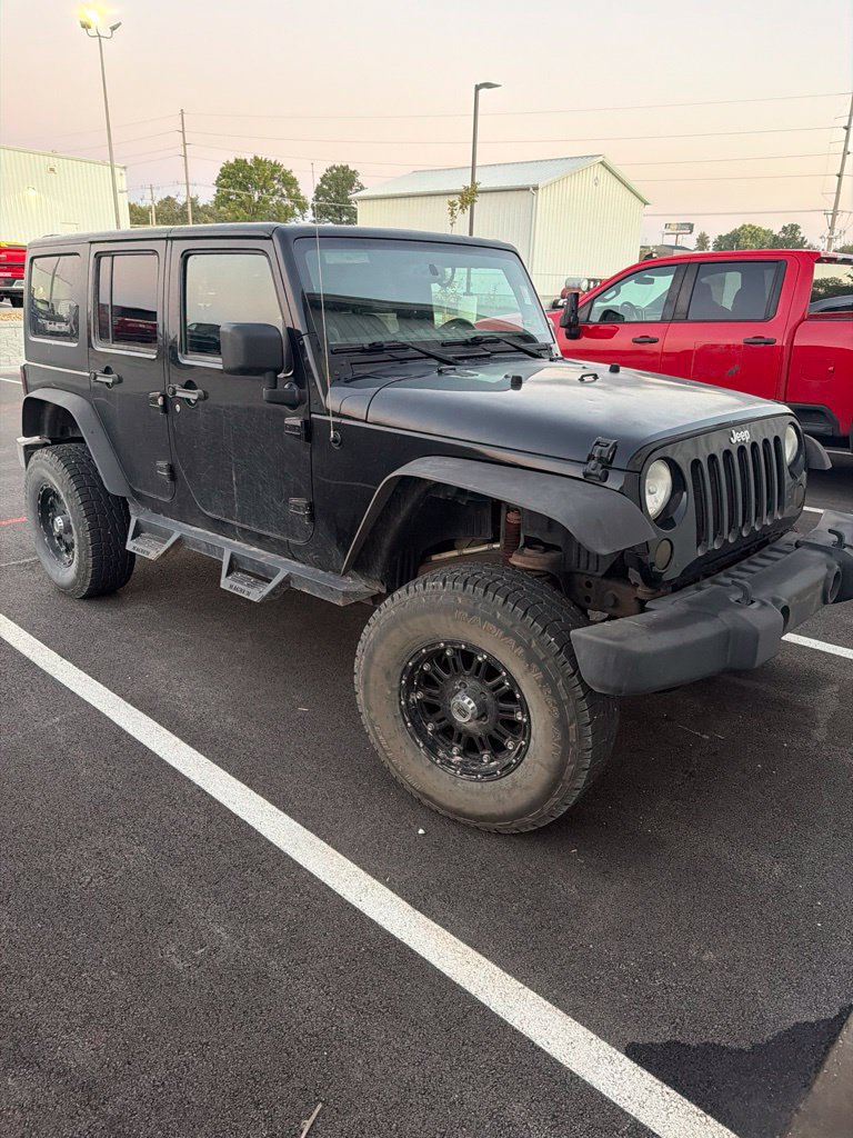 Used 2013 Jeep Wrangler Unlimited Sport AWD/4WD image 2