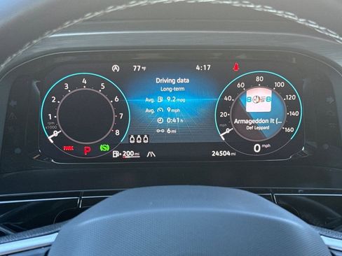 Used 2025 Volkswagen Atlas Cross Sport SE image 19