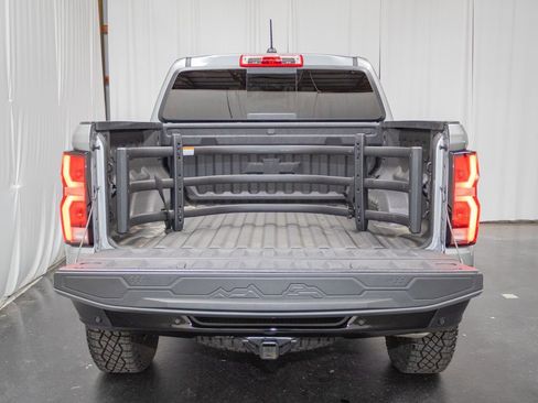 Certified 2025 Chevrolet Colorado ZR2 w/ Technology Package AWD/4WD image 4