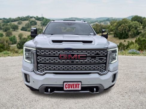 Used 2021 GMC Sierra 2500 Denali AWD/4WD image 2