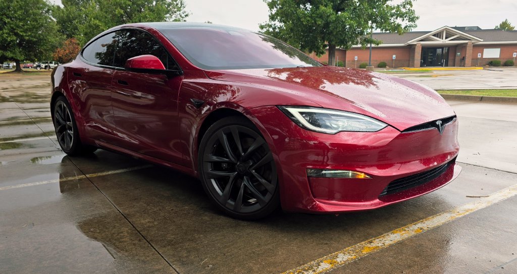 Used 2023 Tesla Model S AWD/4WD image 5