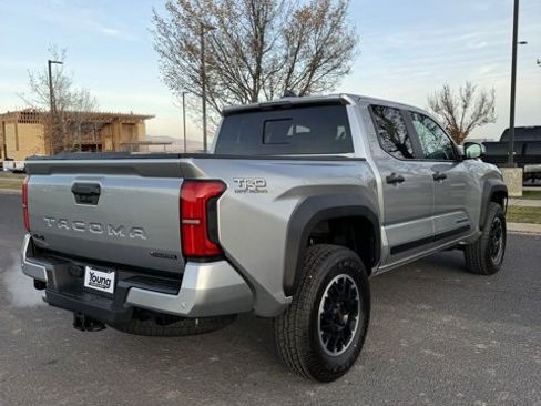 New 2025 Toyota Tacoma TRD Off-Road image 6
