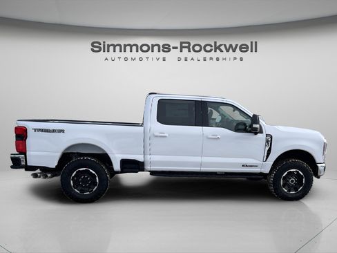 Used 2026 Ford F250 Lariat w/ Tremor Off-Road Package image 8