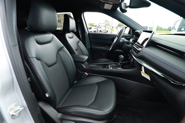 New 2026 Jeep Compass Latitude AWD/4WD image 26