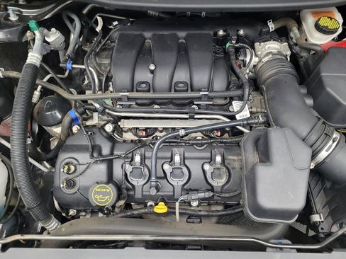 Used 2018 Ford Explorer FWD image 30