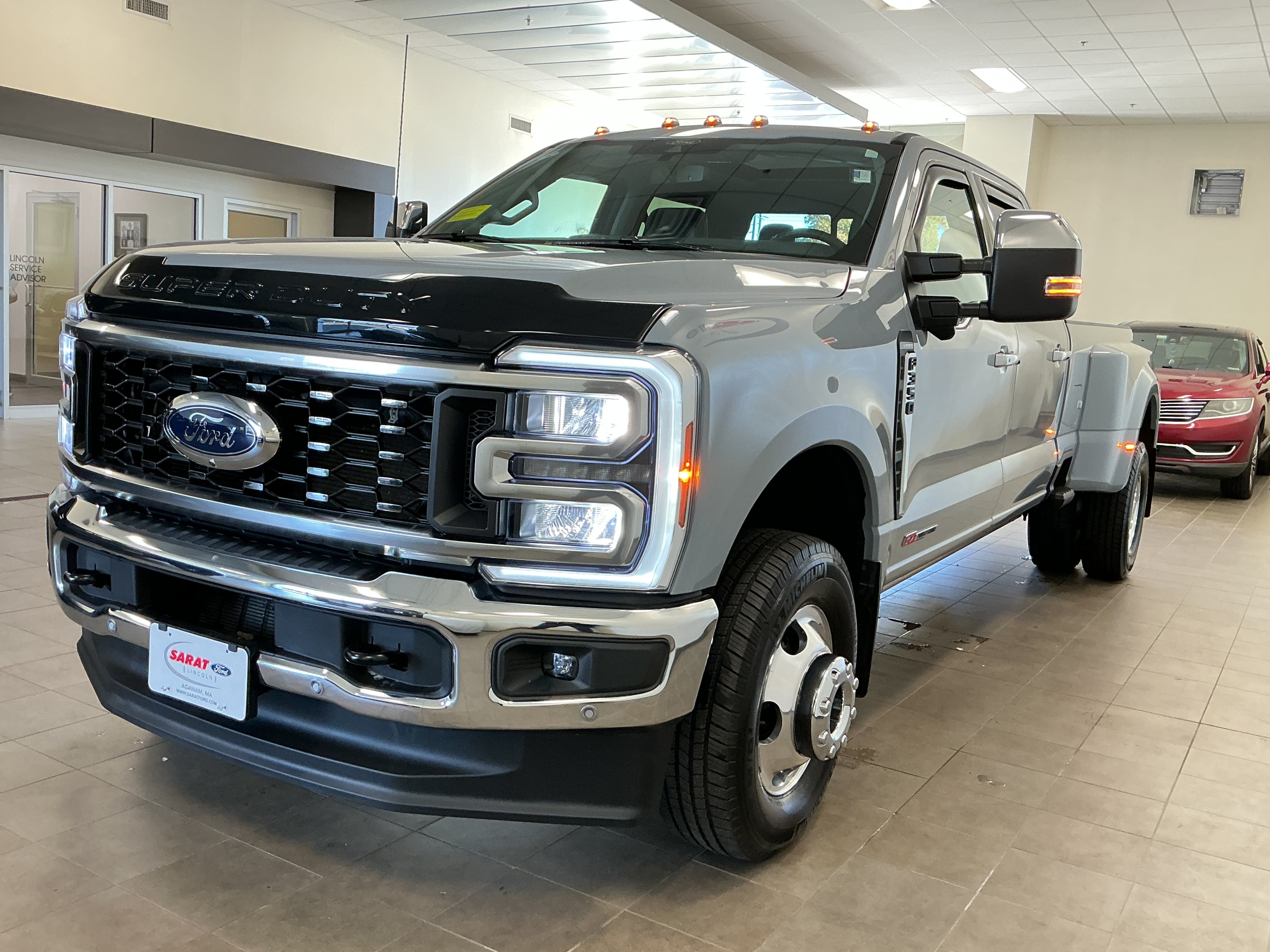 Used 2026 Ford F350 Lariat w/ Lariat Ultimate Package AWD/4WD image 4