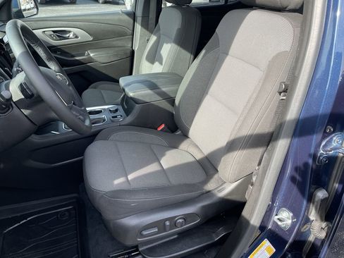 Certified 2023 Chevrolet Traverse LT image 18