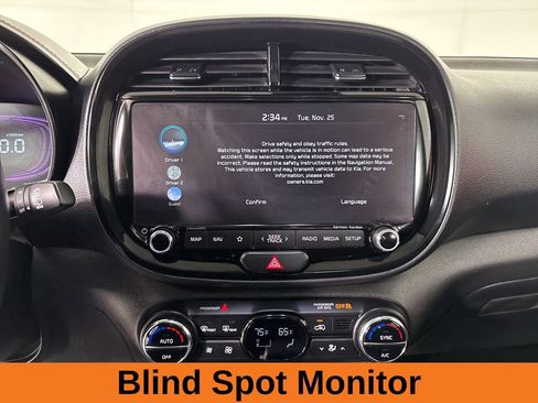 Used 2025 Kia Soul GT-Line w/ GT-Line Technology Package image 16