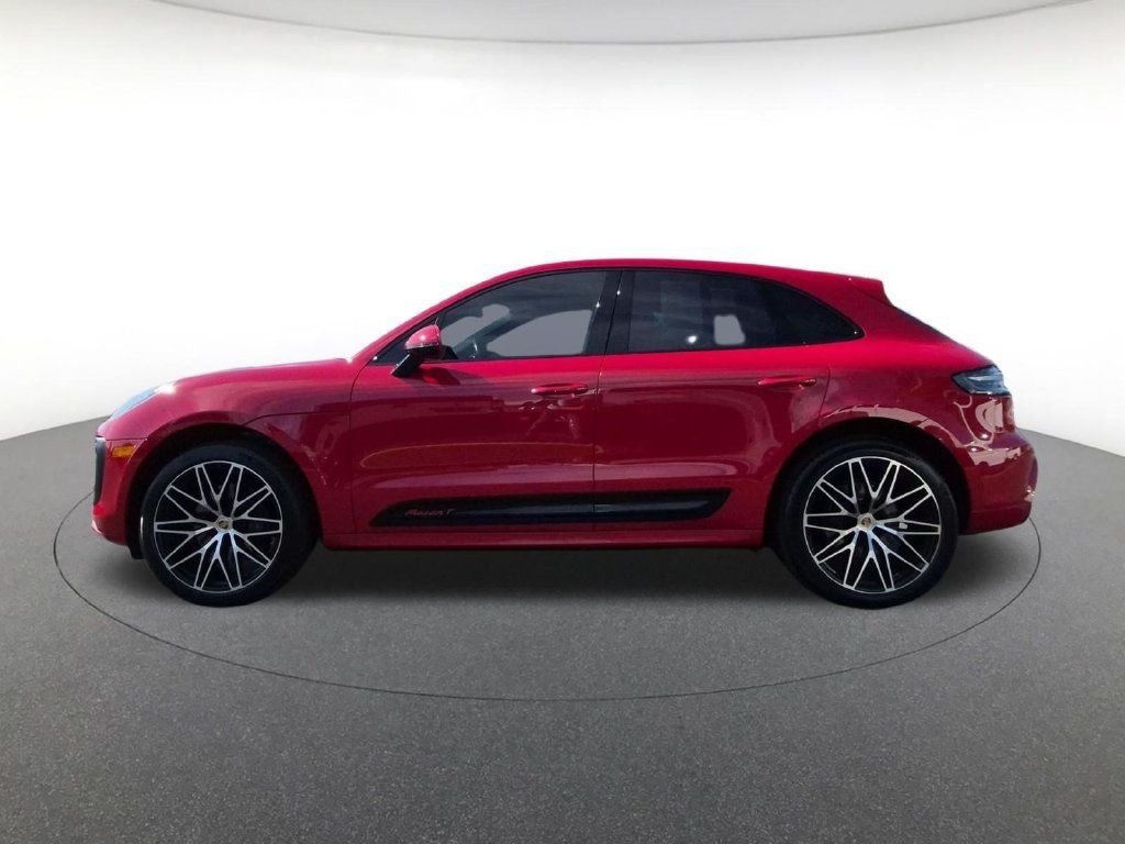 Used 2023 Porsche Macan Turbo AWD/4WD image 5