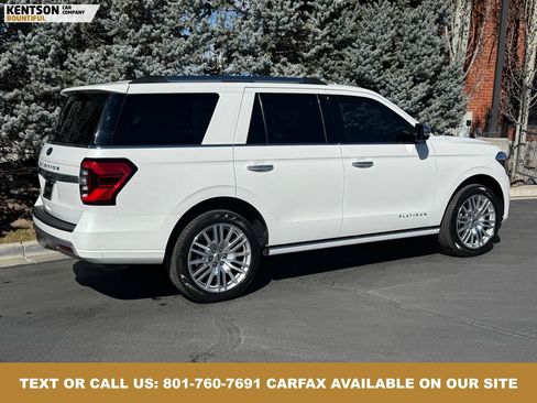 Used 2024 Ford Expedition Platinum image 9