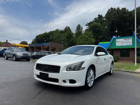 Used 2014 Nissan Maxima 3.5 S FWD image 1