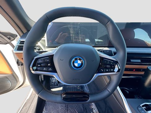 New 2026 BMW i4 eDrive40 w/ Premium Package RWD image 7