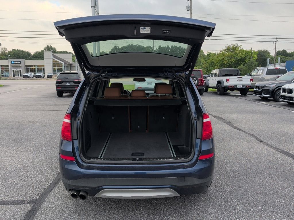 Used 2017 BMW X3 xDrive28i AWD/4WD image 12