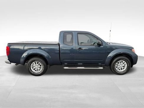 Used 2016 Nissan Frontier SV RWD image 8