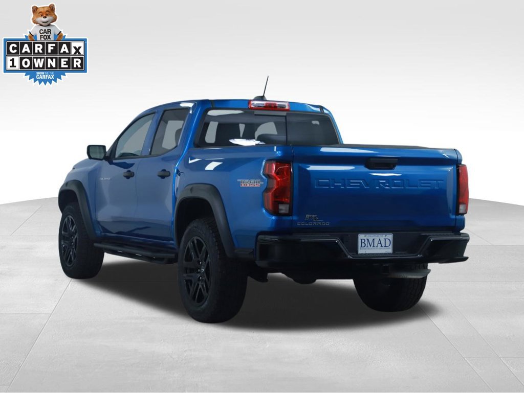 Used 2024 Chevrolet Colorado Trail Boss w/ Technology Package AWD/4WD image 10