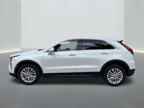 Certified 2024 Cadillac XT4 Luxury image 10