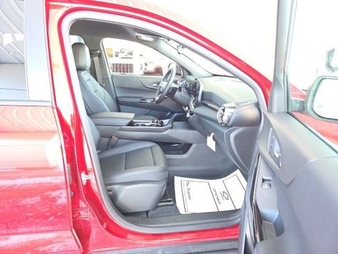 New 2026 Chevrolet Equinox LT w/ Convenience Package II image 36