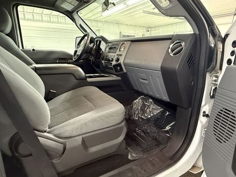Used 2013 Ford F250 XLT w/ XLT Value Pkg image 27
