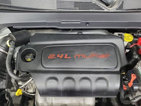 Used 2020 Jeep Compass Limited image 57