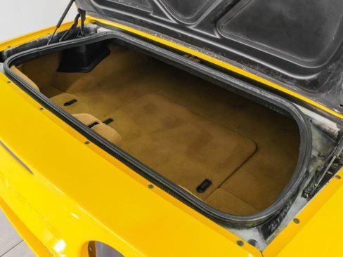 Used 2004 Chevrolet Corvette AUTOMATIC LEATHER SEATS BOSE S w/ Preferred Equipment Group image 51