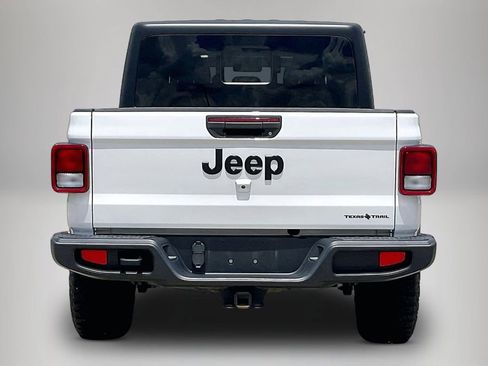Used 2023 Jeep Gladiator Sport AWD/4WD image 6