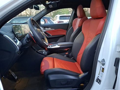 Used 2025 BMW X2 M35i image 11