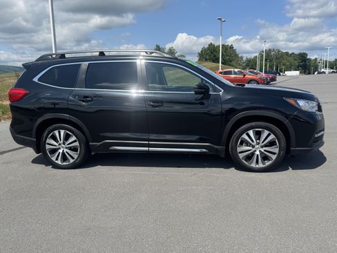 Used 2021 Subaru Ascent Limited w/ Technology Package AWD/4WD image 2