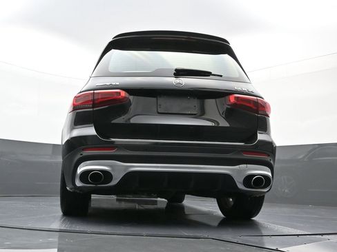 Used 2021 Mercedes-Benz GLB 35 AMG 4MATIC image 26