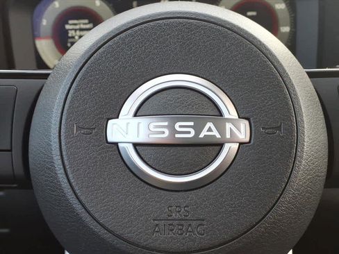 Certified 2024 Nissan Rogue SL image 17