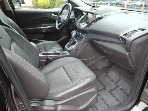 Used 2013 Ford Escape Titanium w/ Parking Technology Pkg AWD/4WD image 29