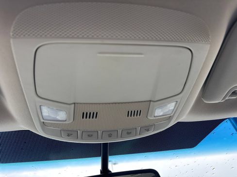 Used 2018 Ford Edge SEL w/ Equipment Group 201A AWD/4WD image 31