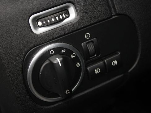 Used 2016 Land Rover LR4 HSE LUX image 12