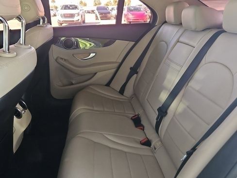 Used 2018 Mercedes-Benz C 300 C 300 image 6