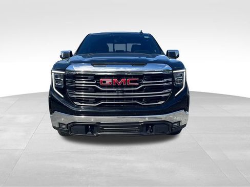 Used 2022 GMC Sierra 1500 SLT w/ SLT Premium Plus Package image 2