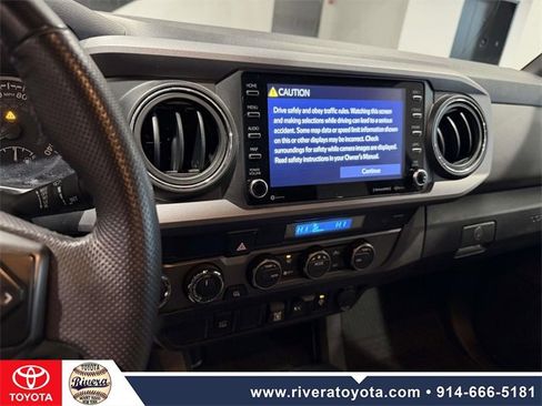 Used 2023 Toyota Tacoma TRD Sport image 21
