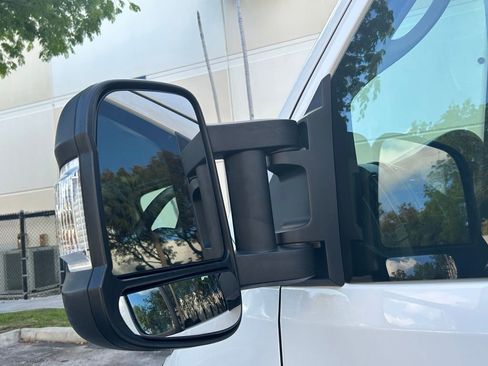 Used 2024 RAM ProMaster 2500 w/ Convenience Group image 23