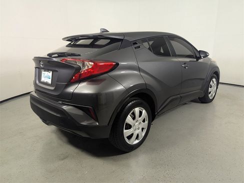 Used 2021 Toyota C-HR LE image 7