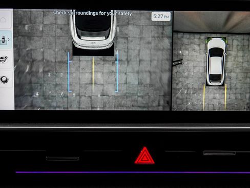 Used 2024 Hyundai Ioniq 6 Limited image 29