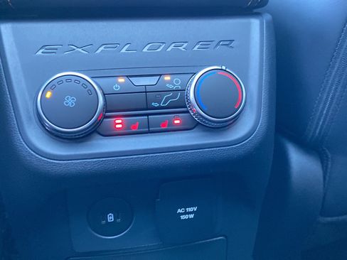New 2026 Ford Explorer Tremor w/ Tremor Ultimate Package AWD/4WD image 36