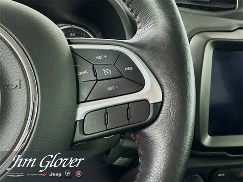 Used 2021 Jeep Renegade Trailhawk image 28