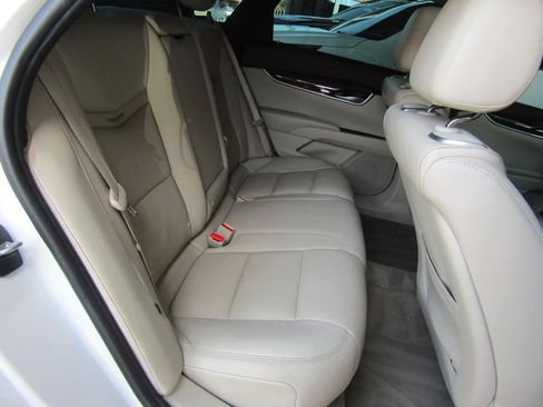 Used 2016 Cadillac XTS Premium FWD image 13