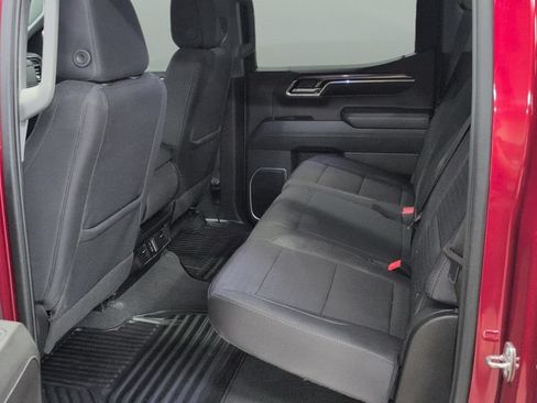 Used 2024 Chevrolet Silverado 1500 RST AWD/4WD image 17