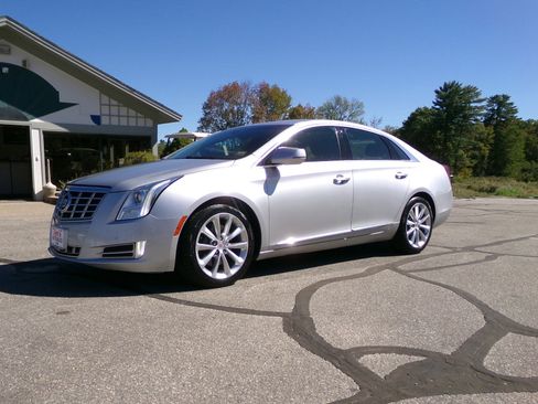 Used 2014 Cadillac XTS Luxury image 33