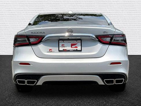 Used 2023 Nissan Maxima SV w/ Floor Mat Group FWD image 5