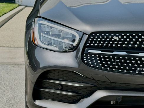 Used 2022 Mercedes-Benz GLC 300 image 7