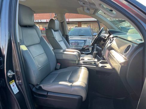 Used 2016 Toyota Tundra Limited w/ TRD Off Road Package image 20
