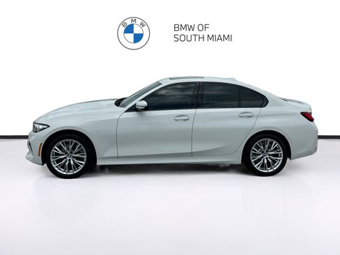 Certified 2023 BMW 330i Sedan w/ Convenience Package RWD image 4