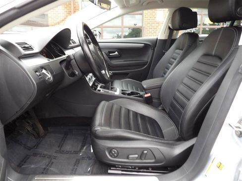 Used 2013 Volkswagen CC Sport image 10